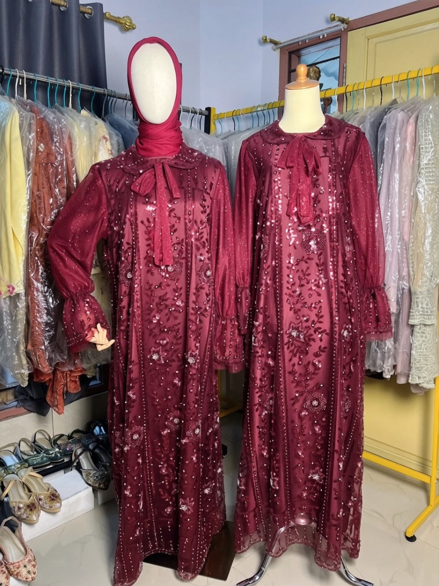 DR MERAH MAROON 002 — sewa dress di Makassar